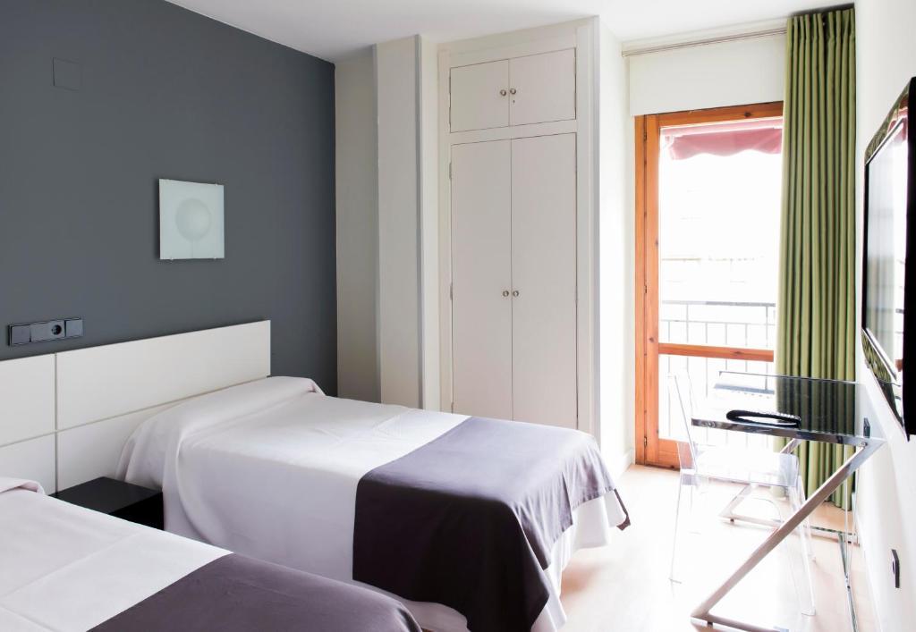 Hospedium Un Punto Chic Affittacamere Huesca